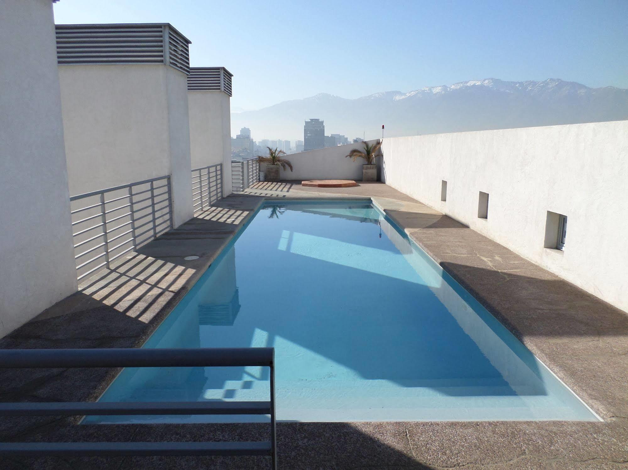 SyS Suites Nueva San Martin Santiago de Chile Exterior foto